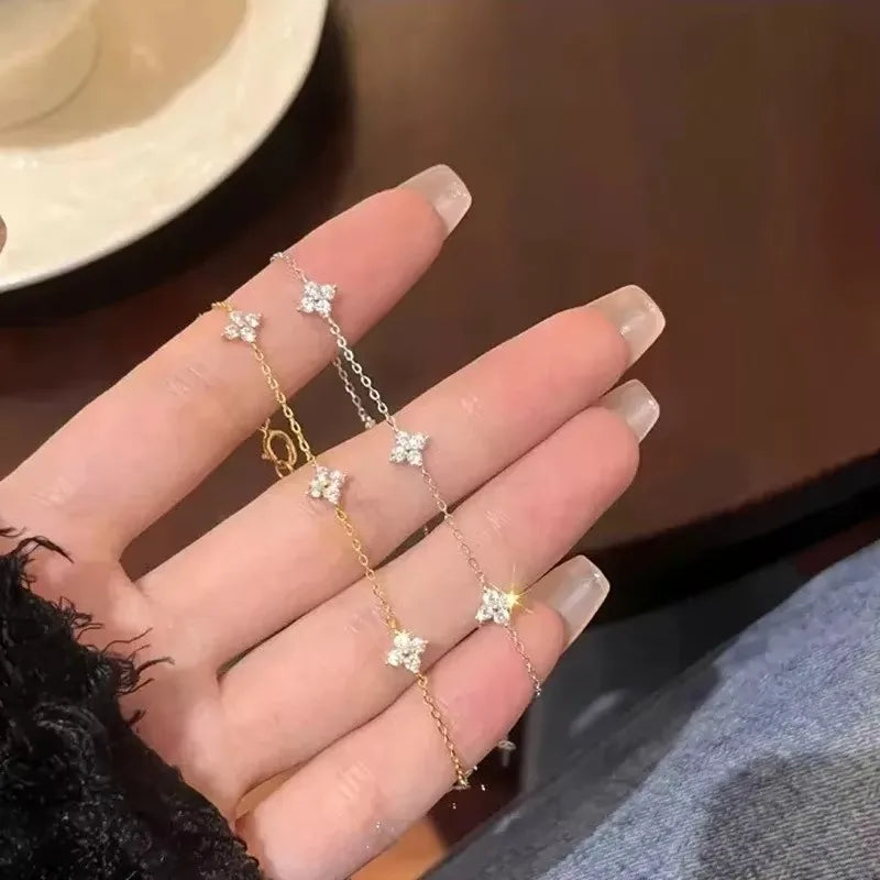 High Quality Crystal Four Leaf Flower Bracelet for Women