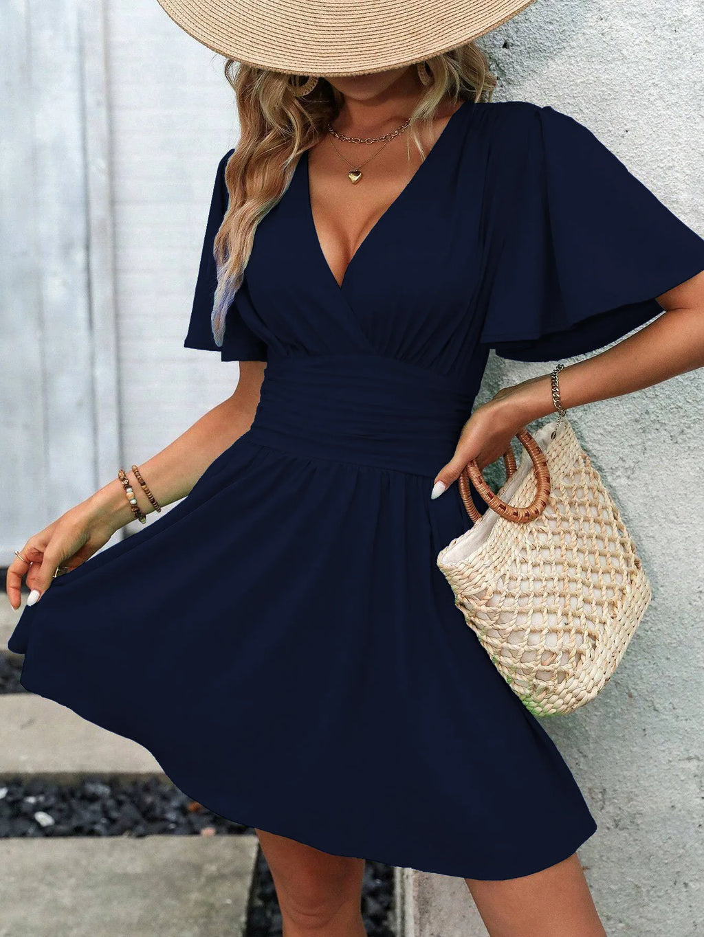 Woman Summer New Arrival V-Neck Ruffled Sleeve Dress