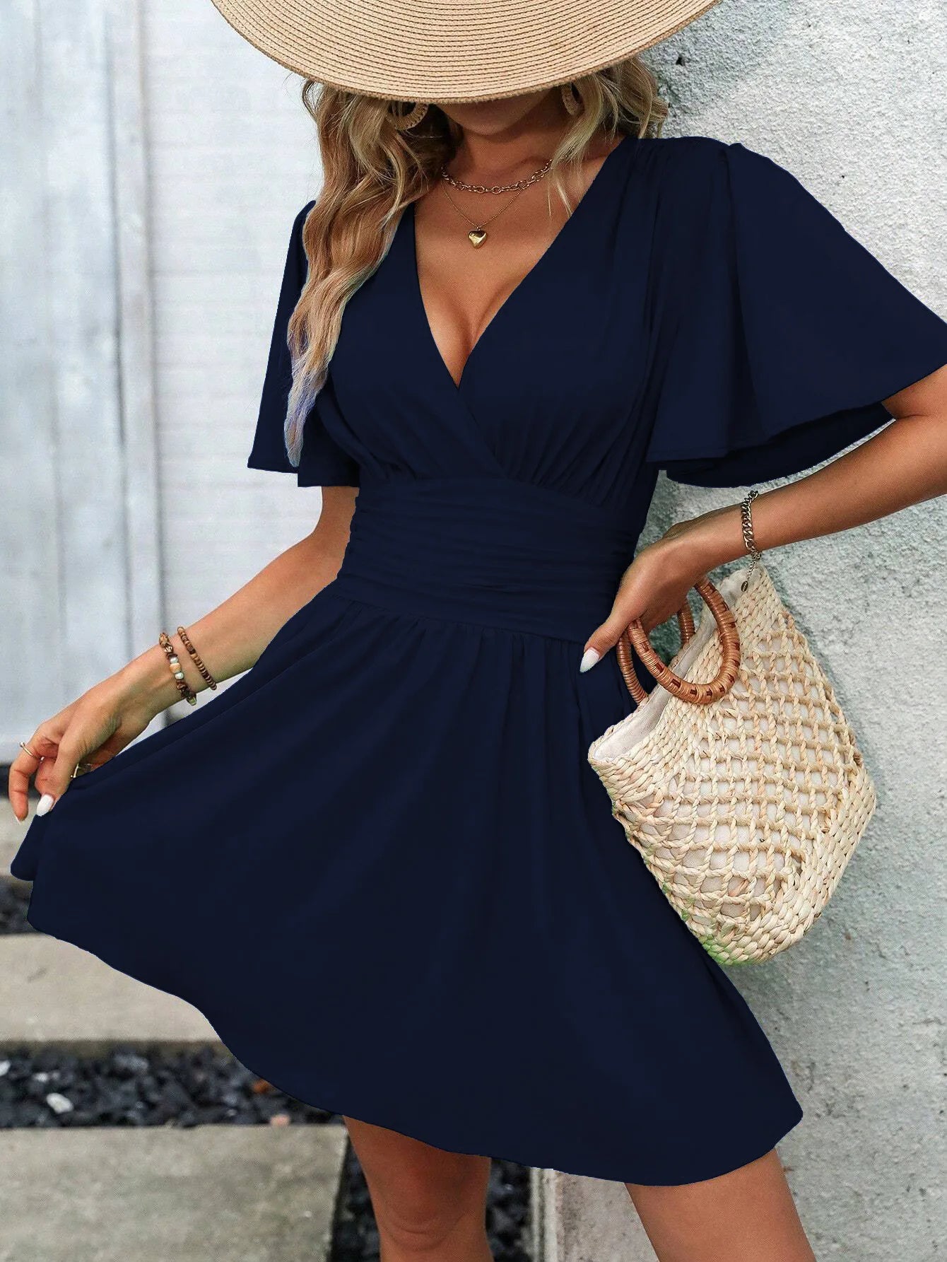 Woman Summer New Arrival V-Neck Ruffled Sleeve Dress