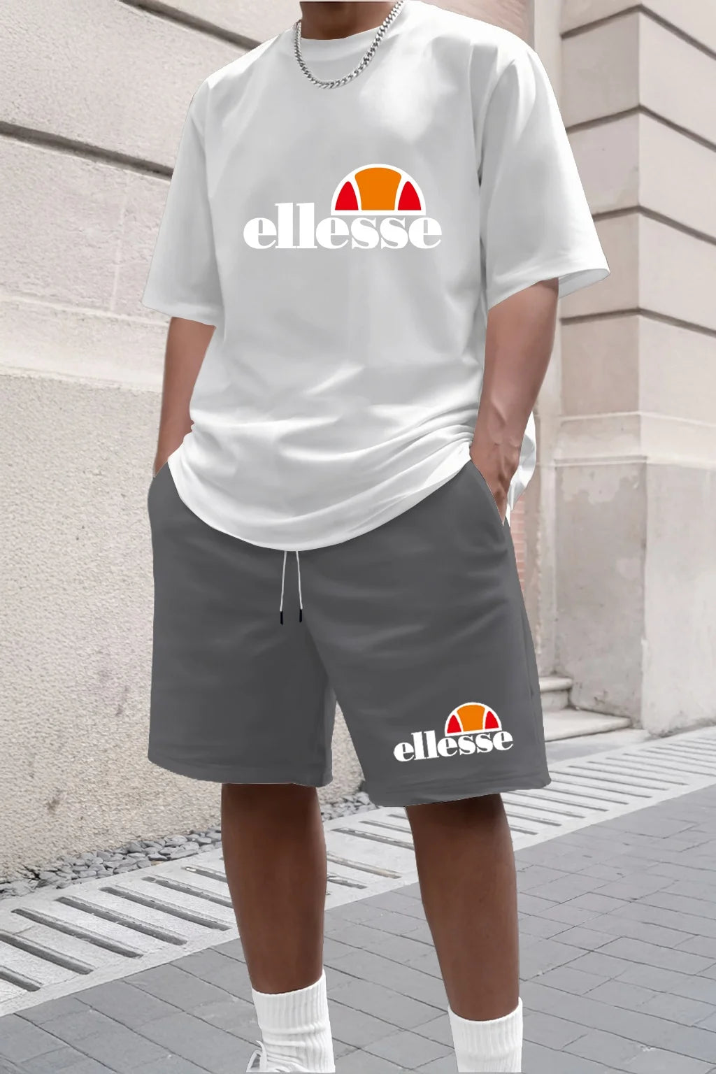 New Men's Casual and Fashionable Outdoor Clothing