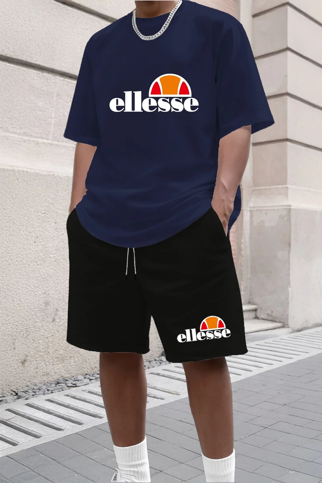 New Men's Casual and Fashionable Outdoor Clothing