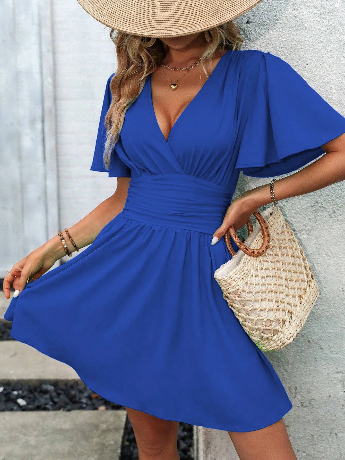 Woman Summer New Arrival V-Neck Ruffled Sleeve Dress